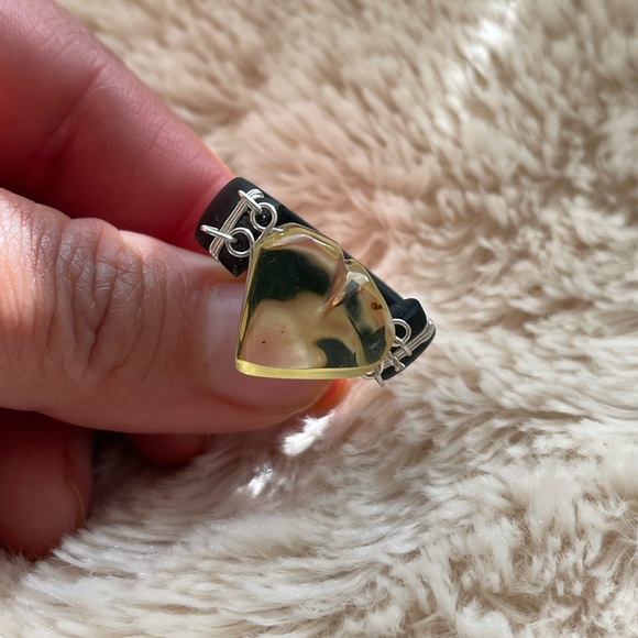 Ámbar ring - Picture 1 of 13